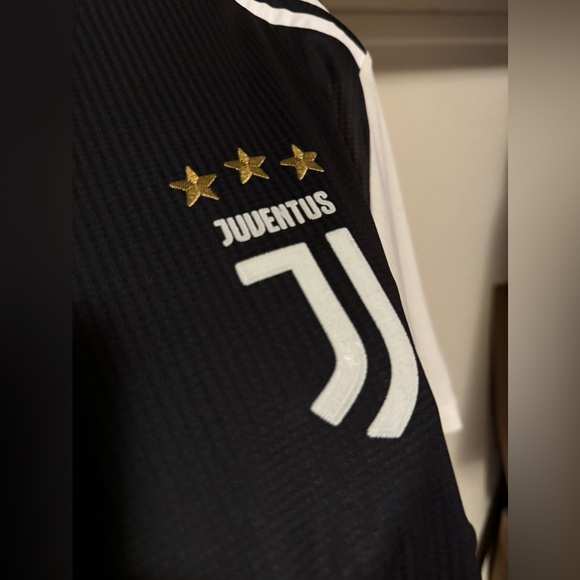 Original Juventus Turin Jersey #7 Cristiano Ronaldo - Picture 3 of 5